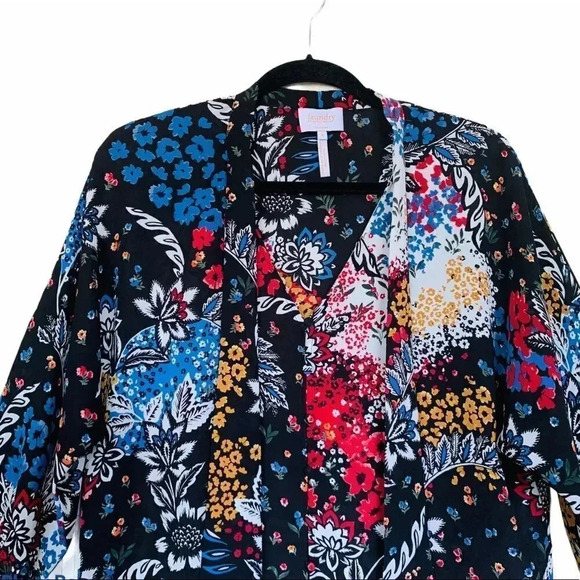 Laundry by Shelli Segal 4 Floral Ruffled Blouse - Picture 2 of 12